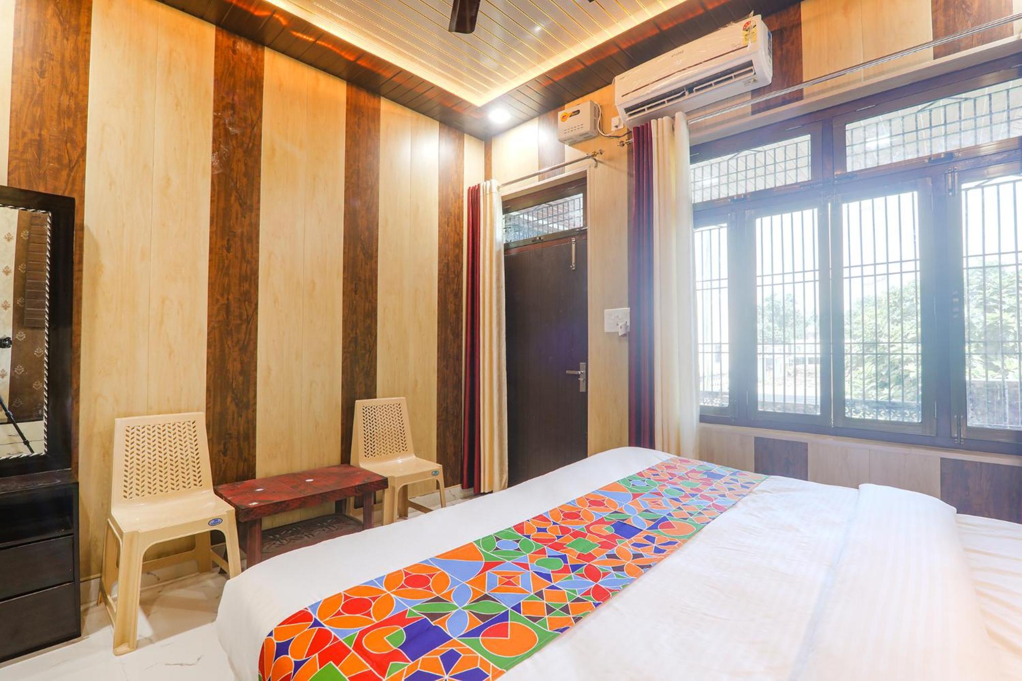 Fabhotel Uma Yugul Ayodhya Zewnętrze zdjęcie