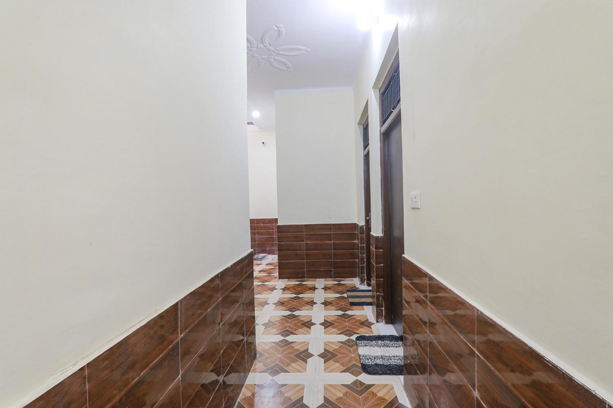 Fabhotel Uma Yugul Ayodhya Zewnętrze zdjęcie